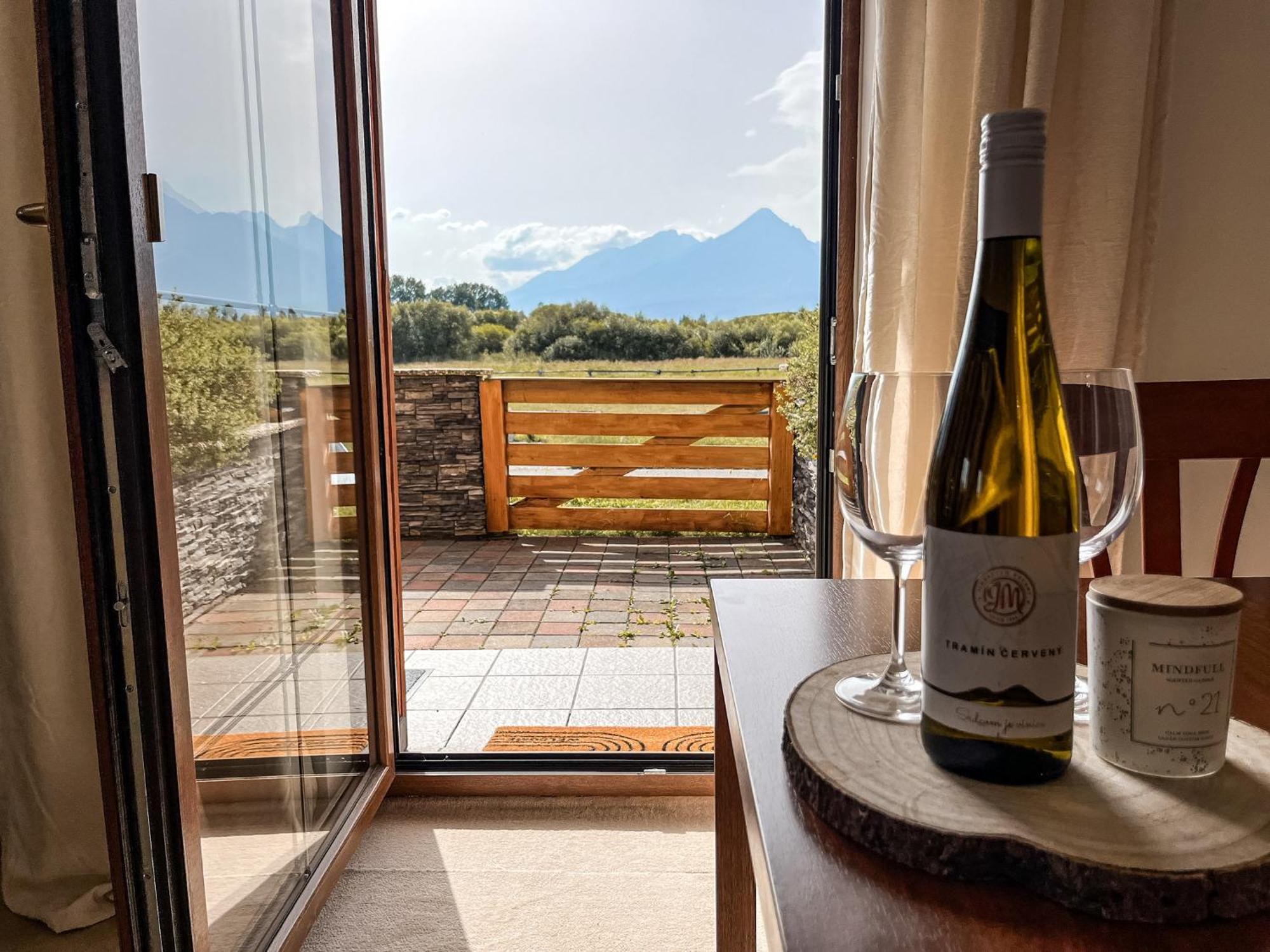 Tri Stity Apartment With Tatra View Terrace Vel'ka Lomnica Exteriör bild